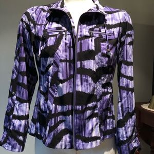 Zenergy purples and black zip jacket EUC